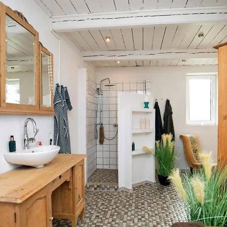 8 Person Holiday In Tranek R Vakantiehuis